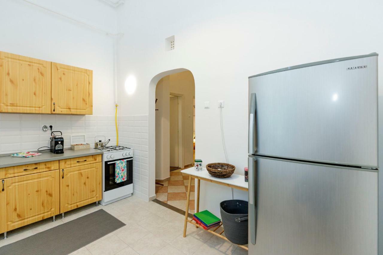 Sophie Apartman Eger Bagian luar foto